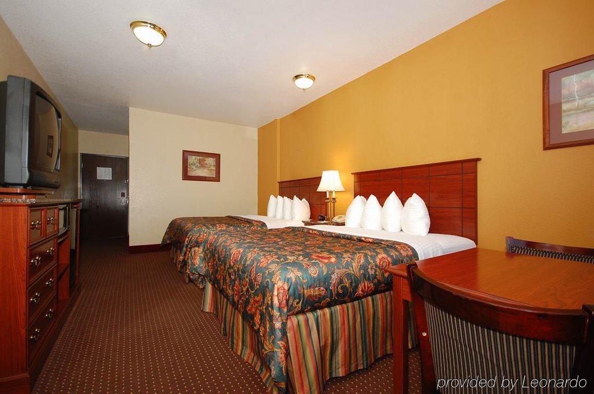 Best Western Plus Oklahoma City Юкон Номер фото